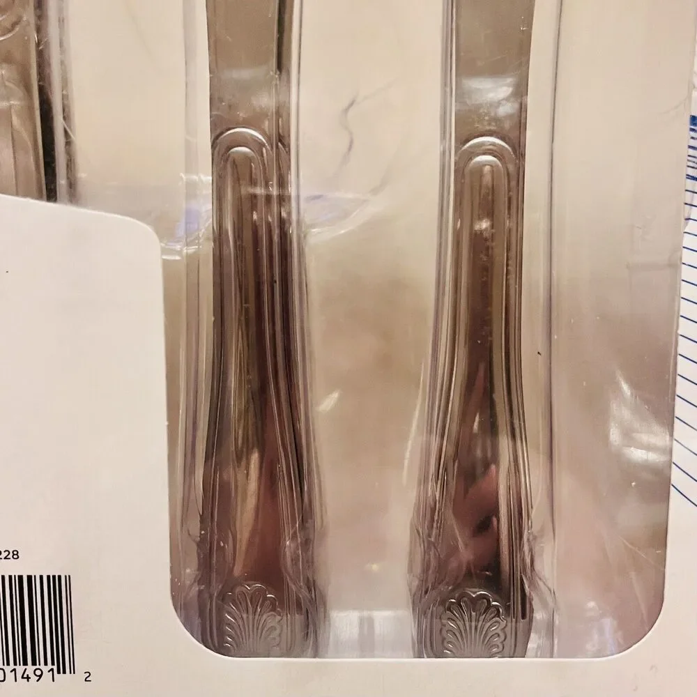 Clipper Commercial Flatware Dinner Knife 12 Pieces Shell Pattern 18/0 Stainless